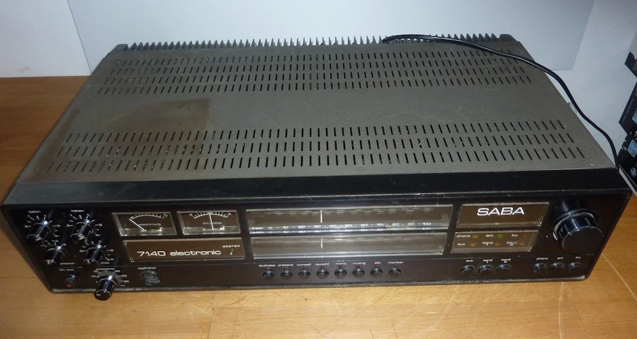 SABA Receiver 7140 electronic / Verstärker Stereo Receiver Verstärker Tuner - Bild 2 von 4
