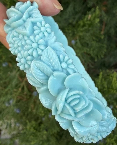Celluloid Vintage light  blue flower bangle bracelet Japan costume jewelry