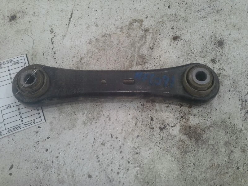 Used Rear Lower Suspension Control Arm fits: 2015 Volvo xc60