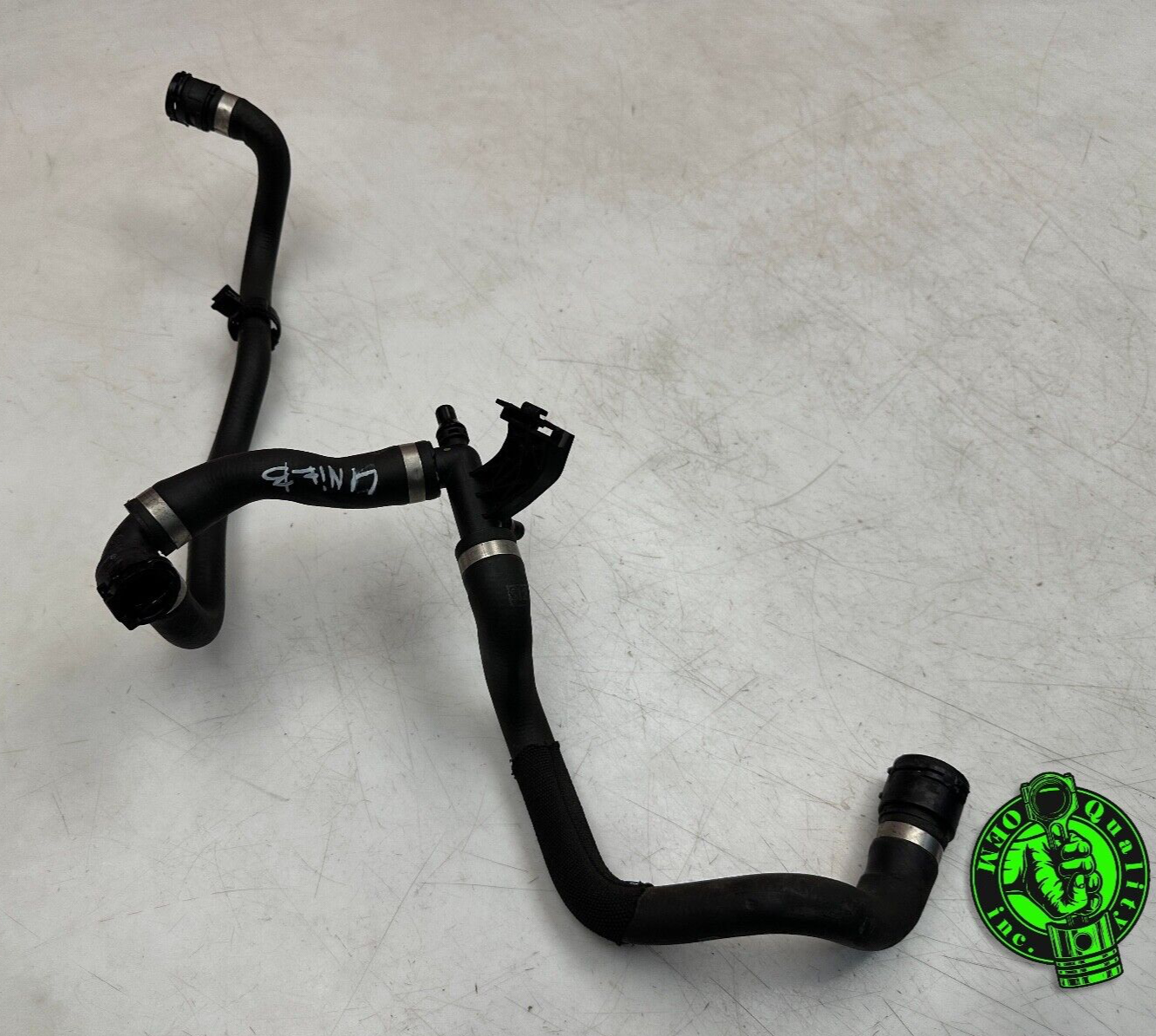 20162019 BMW 750 M550 G11 G12 G30 4.4L ENGINE RADIATOR COOLANT HOSE