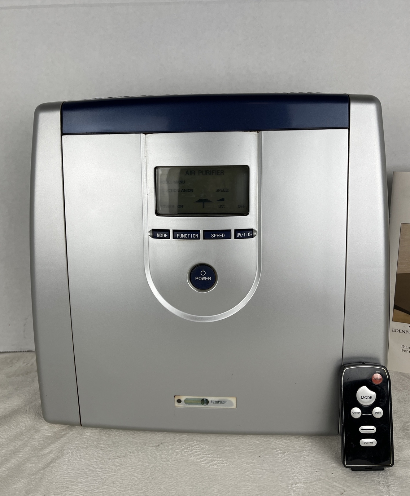 EdenPURE Purifier Sterilizes Air & Surfaces WGEP1000 OZONE w Remote