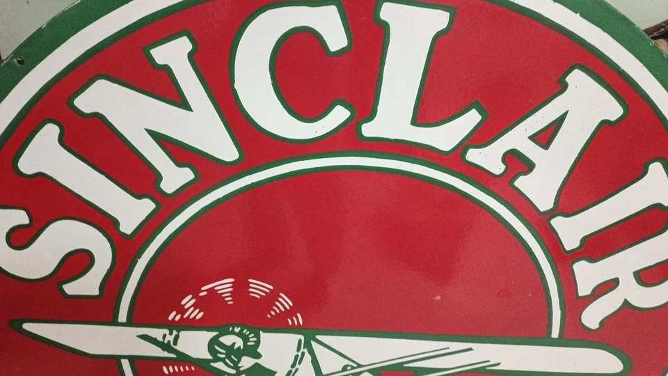 Sinclair Gasoline rd Porcelain Enamel Heavy Metal Varaition Sign Double Side - Image 3 of 4