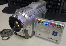Samsung Digital Video Camcorder SCD23/D24 with 2 Batteries and Charger Read Disc