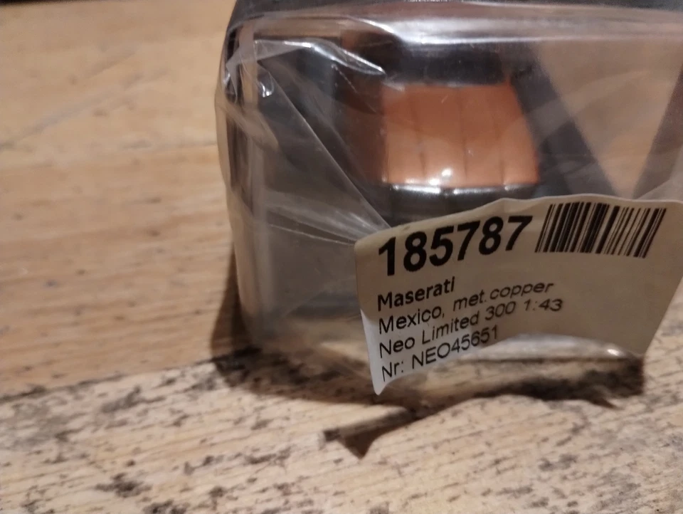 Maserati Mexico Exclusive Modell, Neo Scale Models, 1:43 Limitiert - Bild 3 von 4