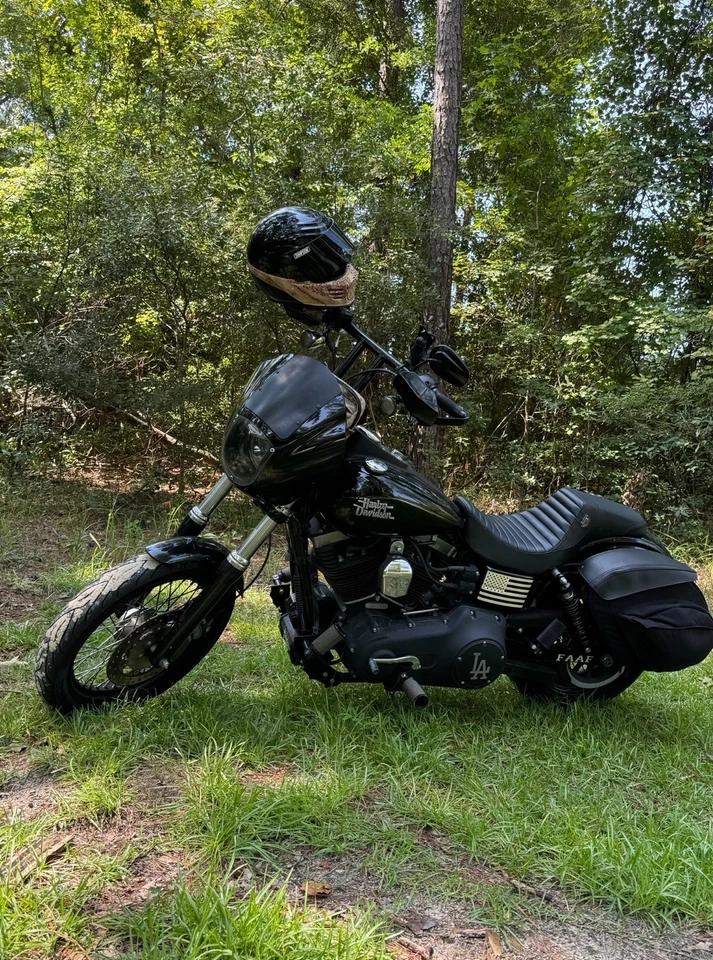 2016 Harley-Davidson Dyna  - Image 2 of 4