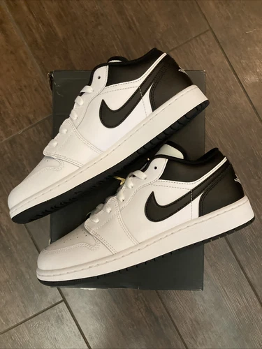 Nuovissimo DS Air Jordan 1 Low (GS). Taglia 7 giovane donna 8 5. Nero x Bianco