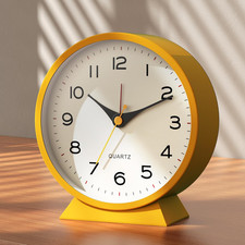   4.5" Analog Alarm Clock,Small Retro Desk Clock Battery Operated,Slient Metal T