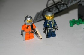 LEGO 8632 Mission 2: Swamp Raid (Agents), 2008, OBA Excellent
