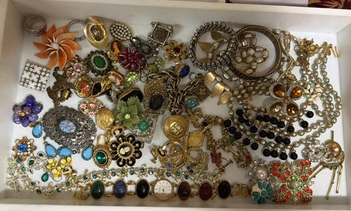 REPAIR~HARVEST~CRAFT* Vintage & Costume Jewelry Lot Some S / Givenchy W. Germany