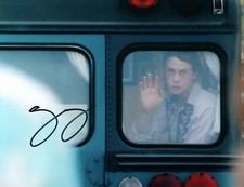  George MacKay Signed Autographed 8x10 Photo CAPTAIN FANTASTIC 11.22.63 COA
