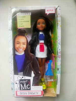 PROJECT MC2 BRYDEN BANDWETH Puppe - Karton beschädigt