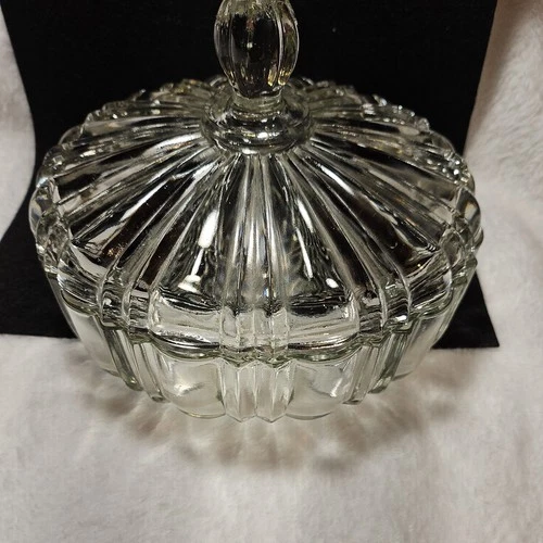 Anchor Hocking Covered Candy Dish Spiderweb Bottom Design Old Cafe Glass PlusOne