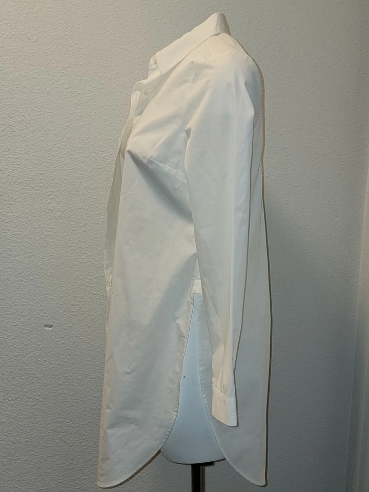 Camisa Belle Sky para mujer talla M blanca con abertura alta con botones Foto 4 de 4
