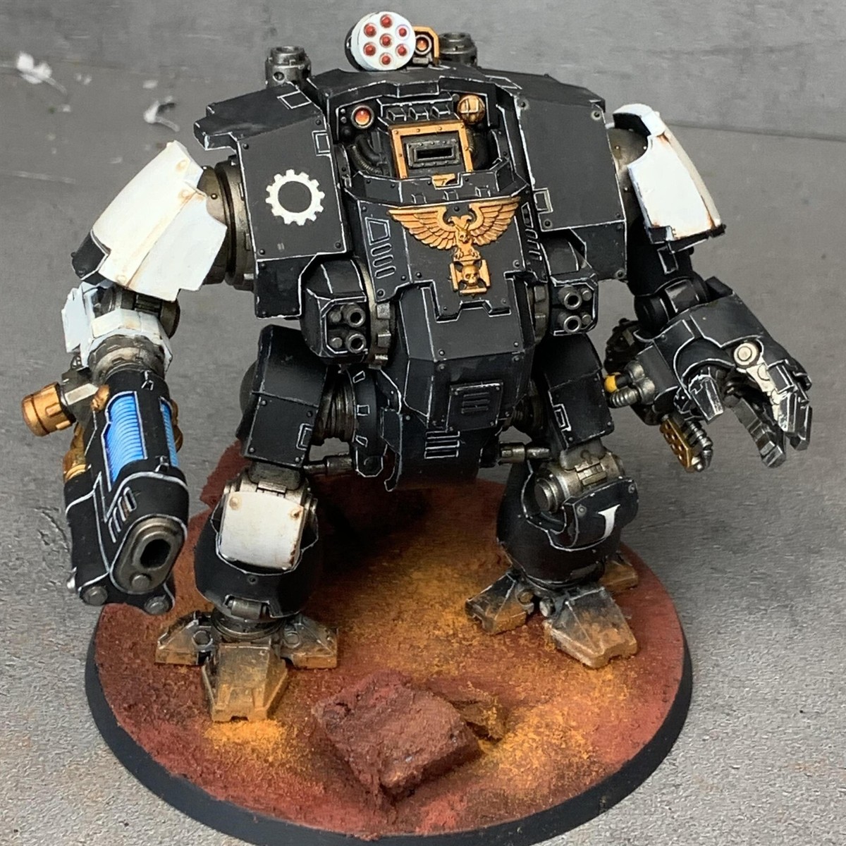 キャラクター Warhammer Primaris Redemptor Dreadnought Amazon.com: Games Workshop Warhammer 40k: Space Marines