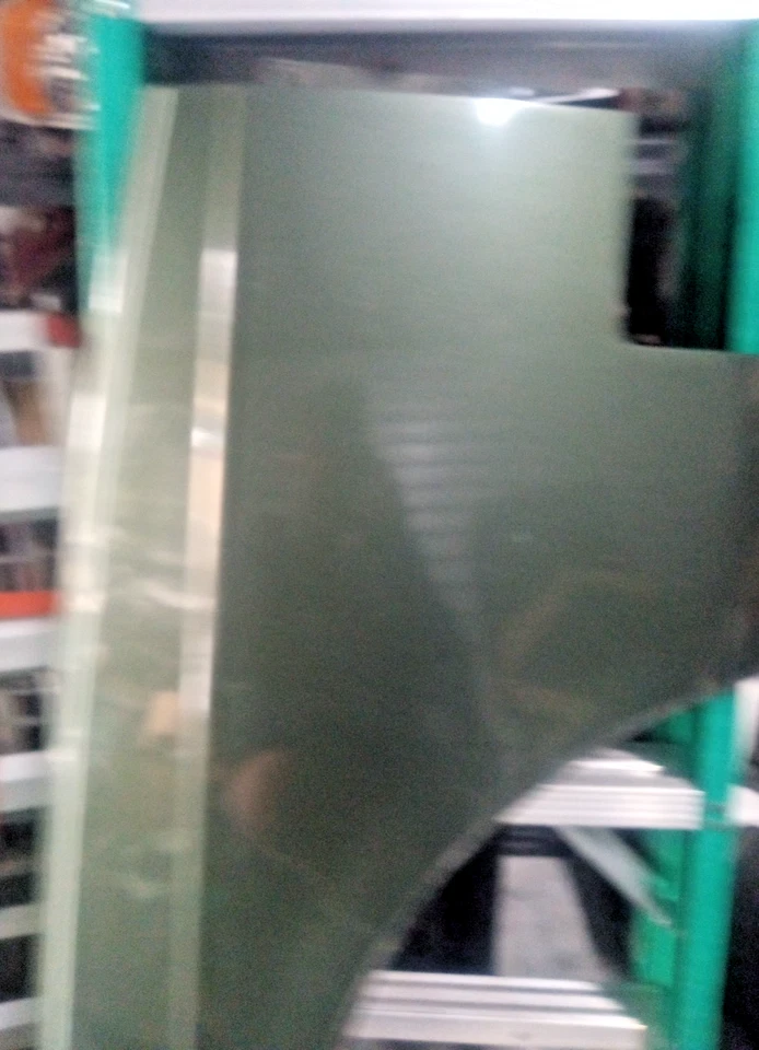 Крыло со стороны пассажира 1980-84 Oldsmobile 98 DG  - Изображение 2 из 4