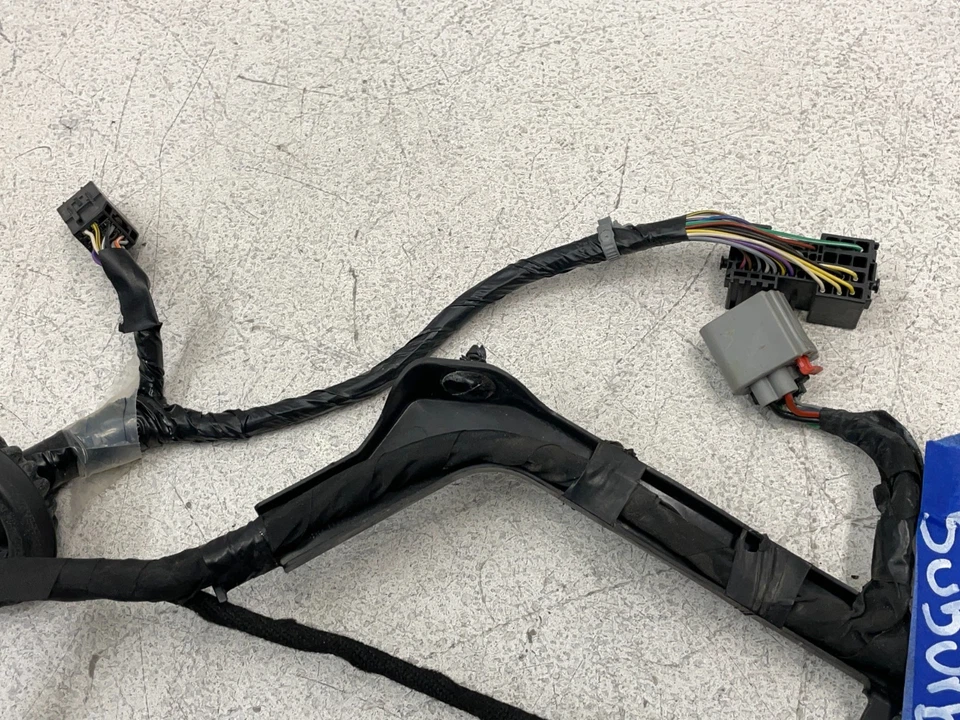 Chevrolet Suburban 2015-2019 arnés de cableado para puerta del conductor delantero izquierdo OEM Foto 4 de 4