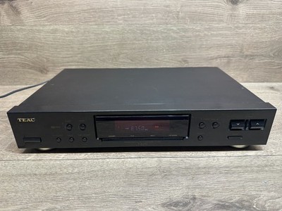 TEAC T-R450 FM/AM Synthesizer Tuner schwarz Digitalanzeige 6 Watt Stereo R.D.S