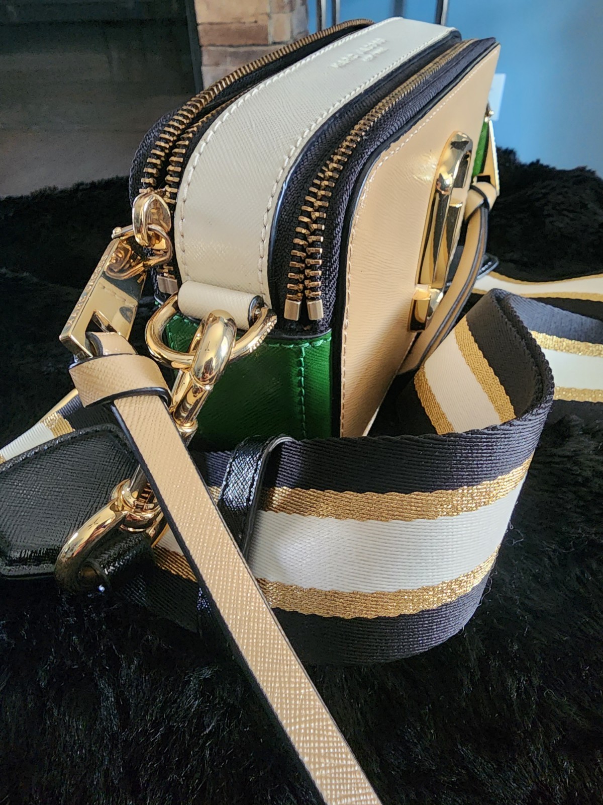 Authentic Marc Jacobs Camera Crossbodybag - image 14