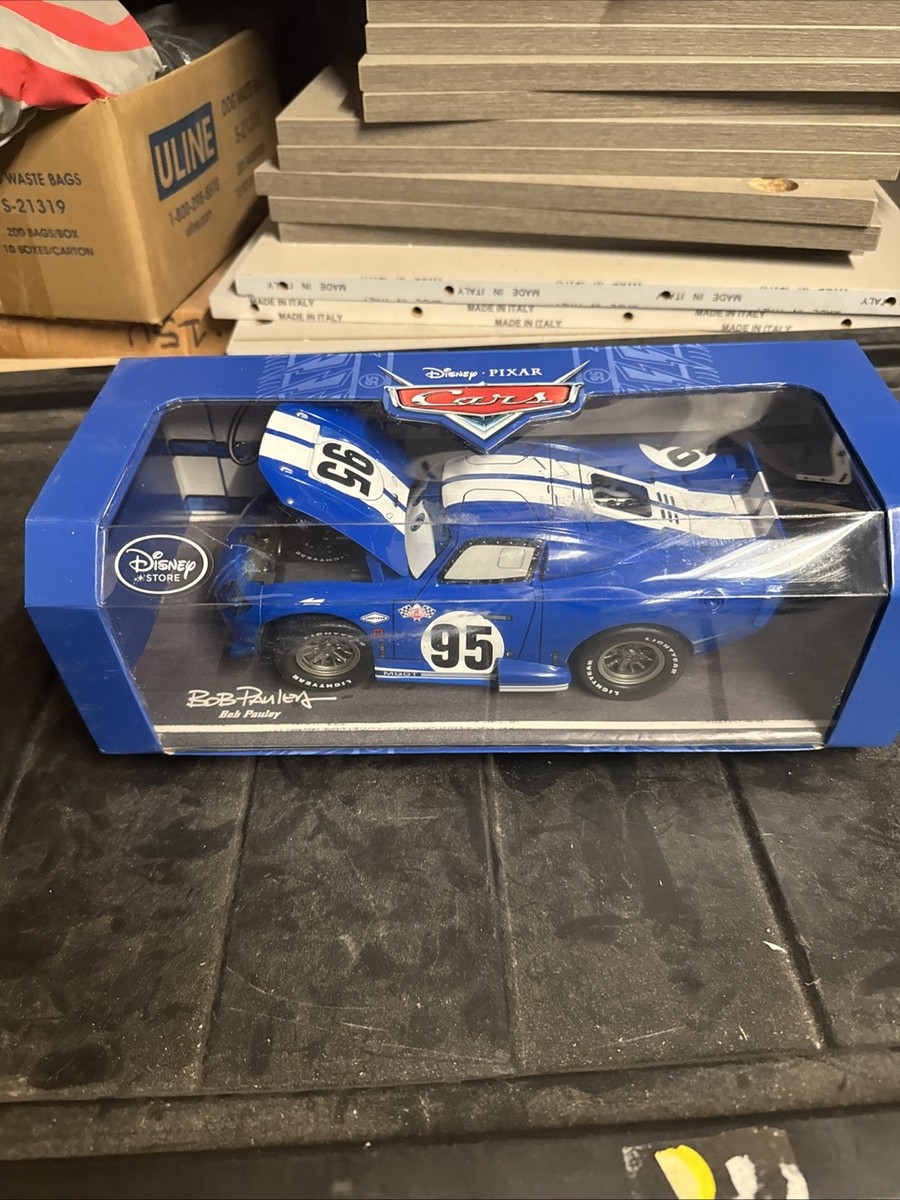 Disney / Pixar Cars Artist Series Lightning McQueen MQGT Custom