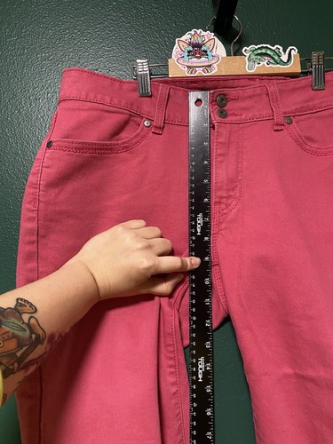 Levi’s hellrosa Capri Jeans 12 mittelhohe geknöpfte Taschen Frühling Sommer W31 - Bild 9 von 19