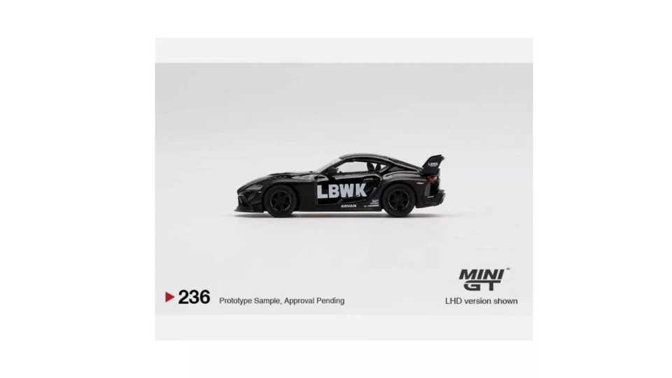 MINI GT #236 1:64 LB Funciona Toyota GR Supra Pneus de Borracha Preto Brilhante - Caixa Selada - Imagem 3 de 4