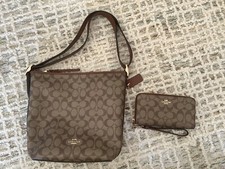 NEW COACH VAL PURSE HANDBAG AND MATCHING WALLET