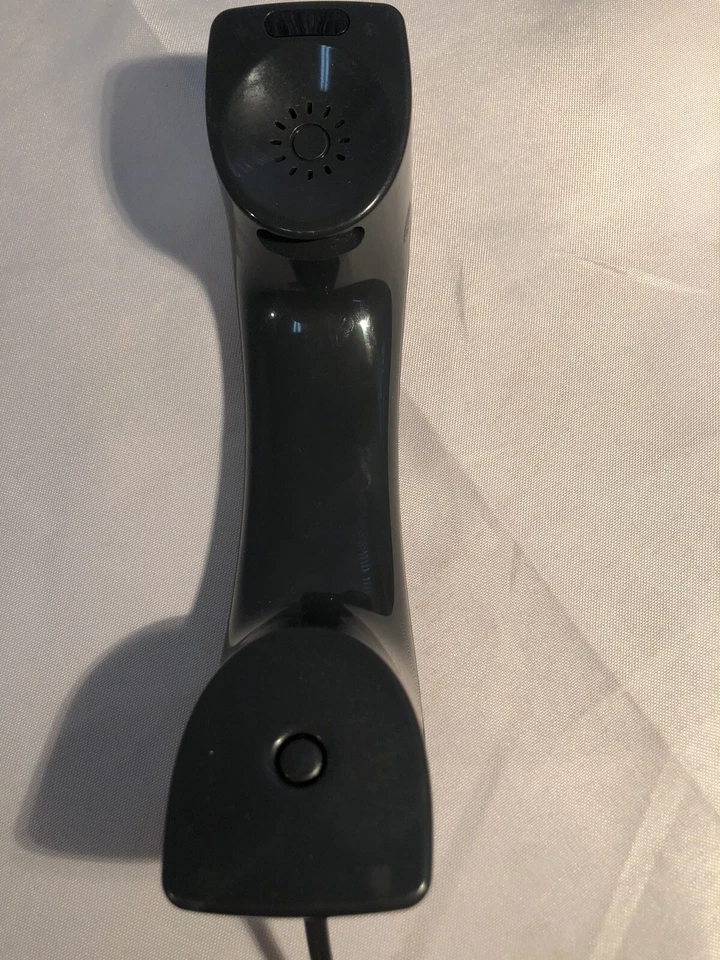 CP-HANDSET Cisco Original Handset w/ Cord Used For Cisco 7900 Series IP Phones - Image 2 of 2
