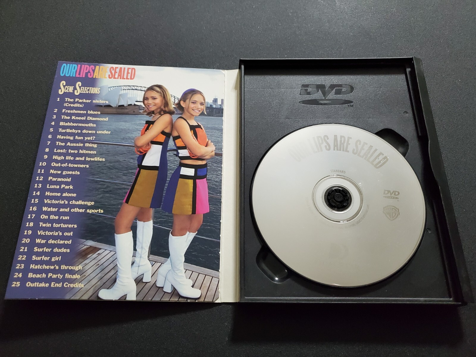 Our Lips Are Sealed (DVD 2001) MaryKate and Ashley Olsen Snap Case