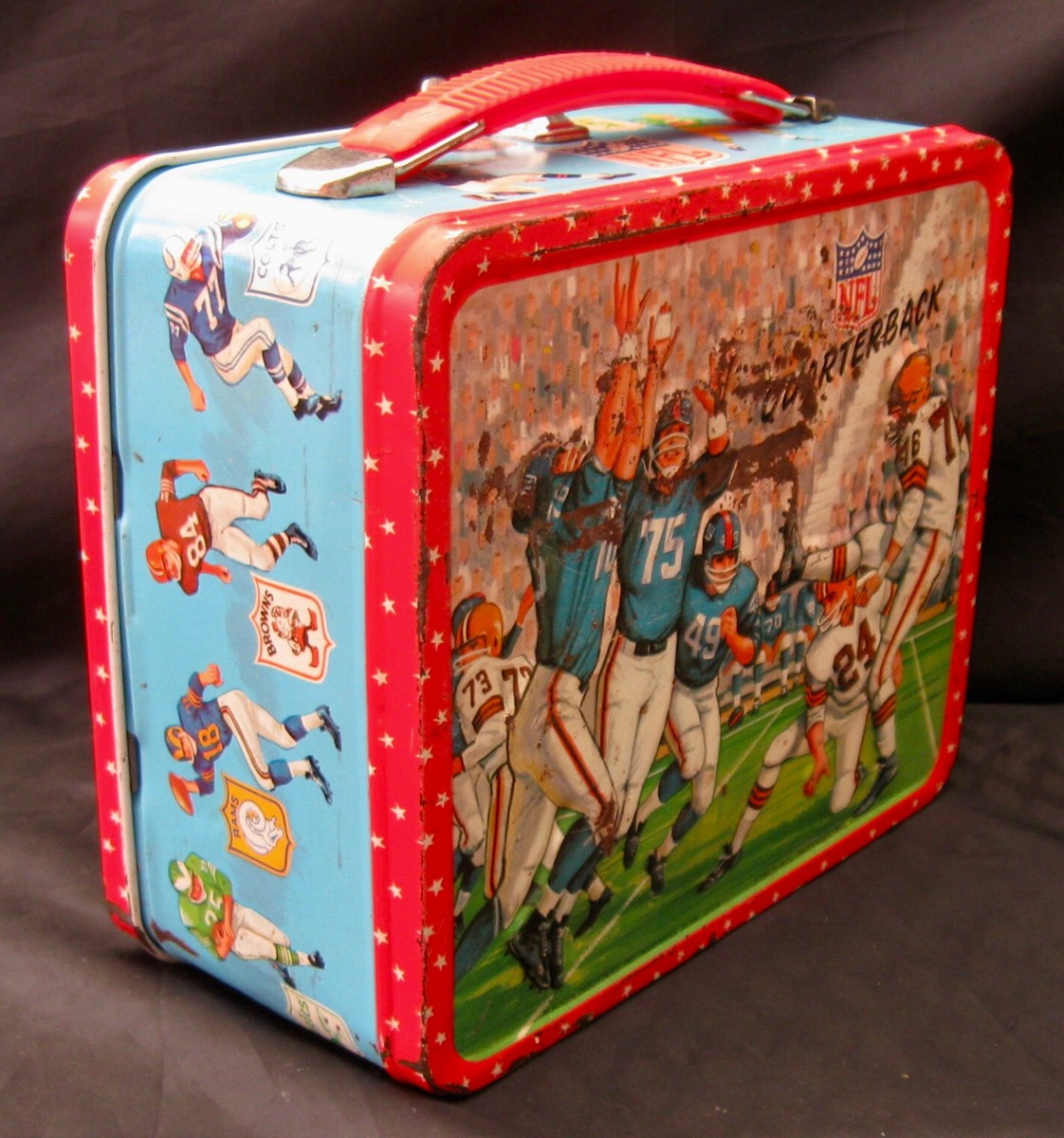 Vintage NFL QUARTERBACK Lunchbox - Football Man Cave (1964) C-7