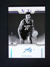 2024-25 Panini Noir Yves Missi RC Rookie Auto 40/99
