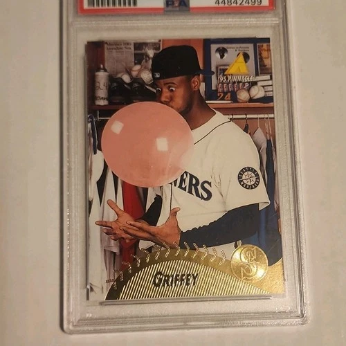 Pinnacle 1995 Ken Griffey Jr. #128 Seattle Mariners Baseball PSA 9 Base Set