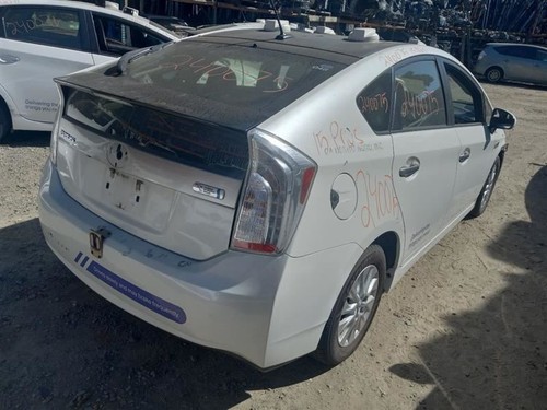 10-15 TOYOTA PRIUS PLUG-IN 1.8L FWD AT REAR TAIL FINISH PANEL - Foto 8 di 12