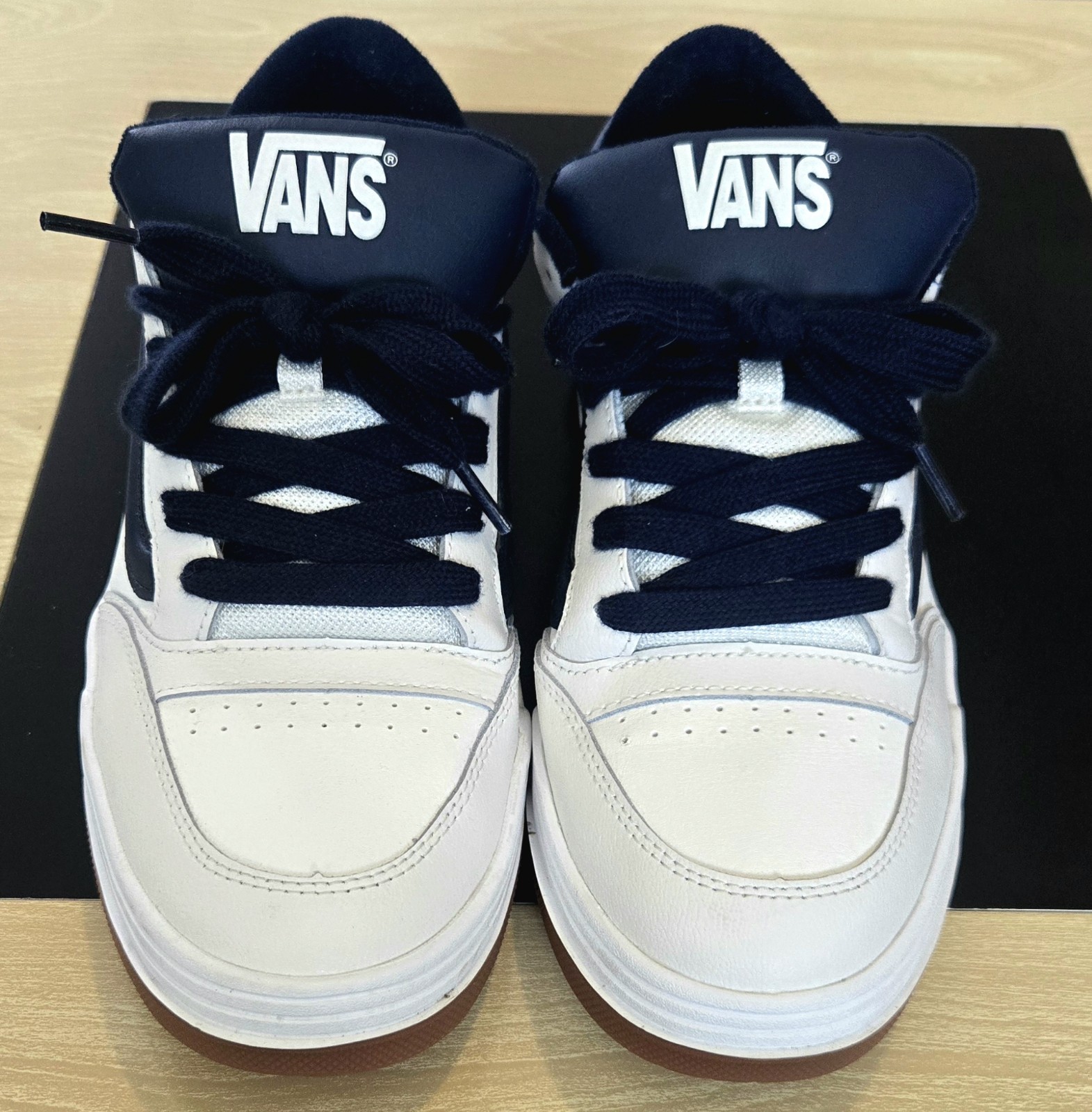 Vans Hylane - Skate Shoes - Mens size 12  thumbnail 2