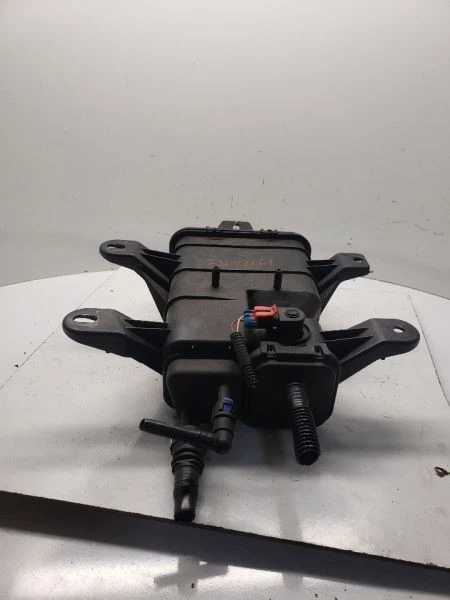 Vasilha de vapor de combustível EQUINOX 2007 1099078 - Imagem 2 de 4