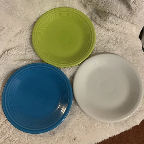 Fiesta 7.25 Inches Plates Homer Laughlin USA - White , Lime Green, Peacock Blue