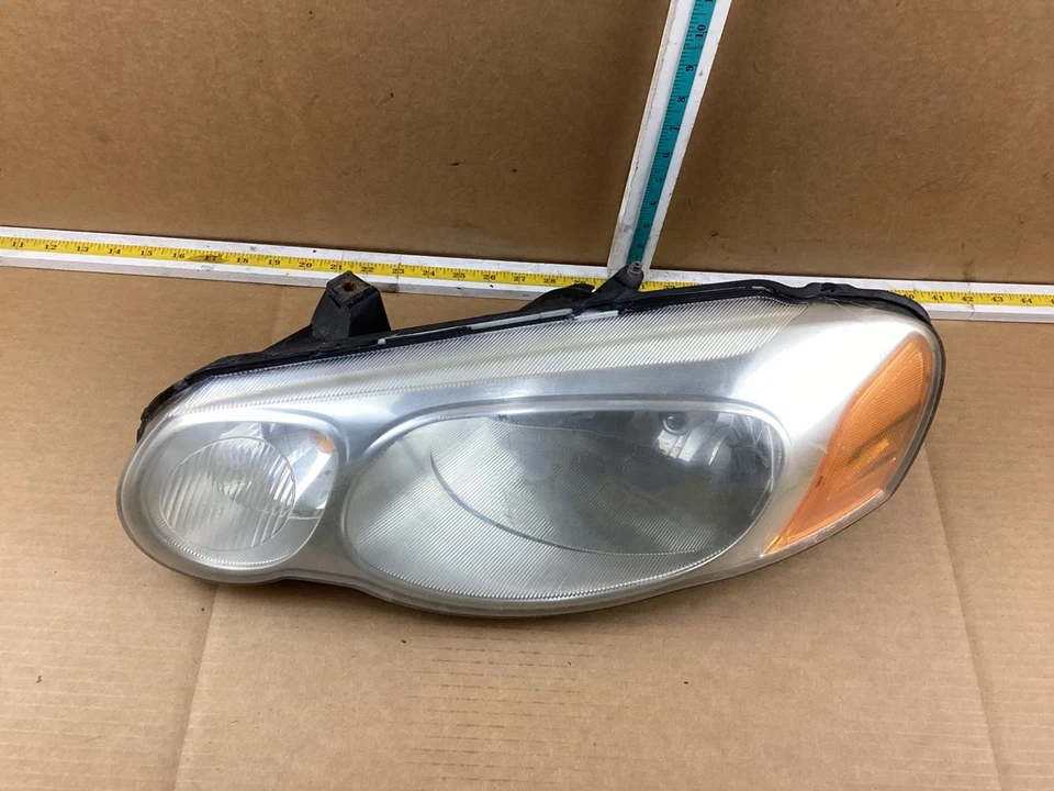 Conjunto de faros delanteros izquierdo del lado del conductor Chrysler Sebring 2004-2006 OEM Foto 2 de 4