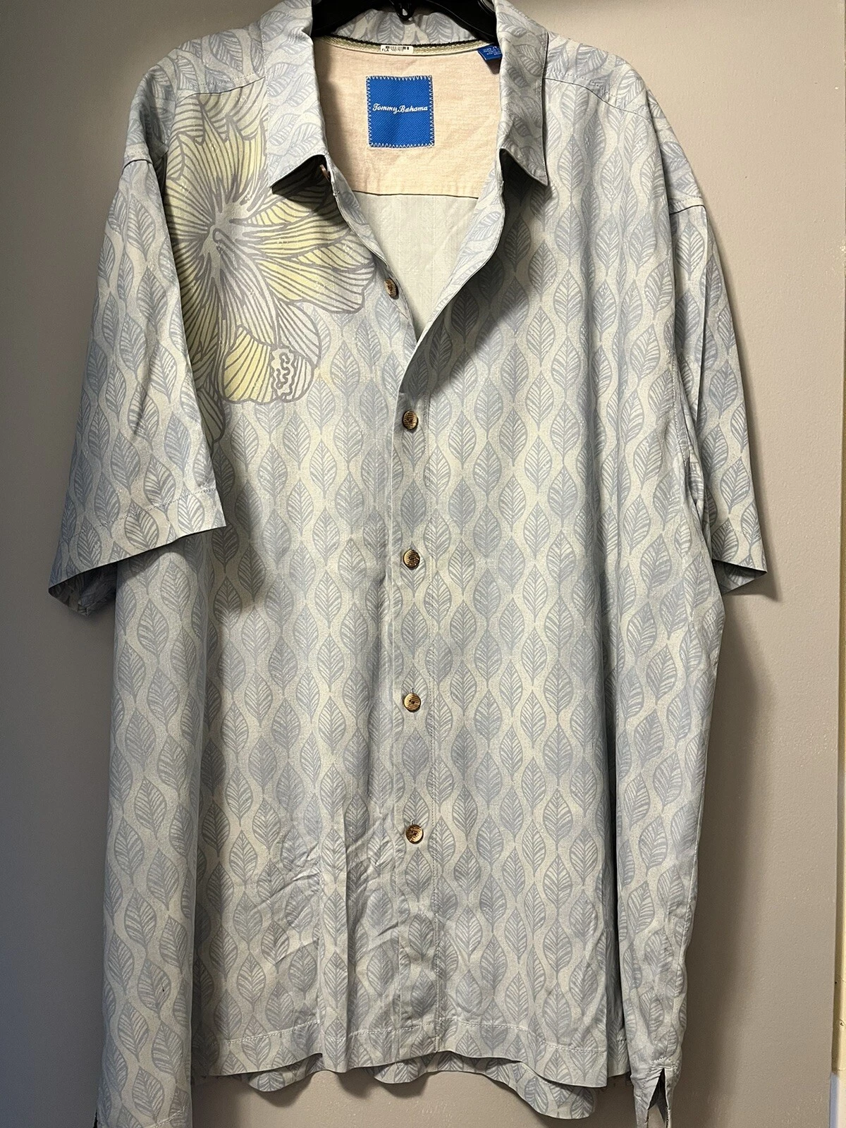 Tommy Bahama Button Up Shirt 2XL Blue Leaf Print Hawaiian Mens Silk XXL
