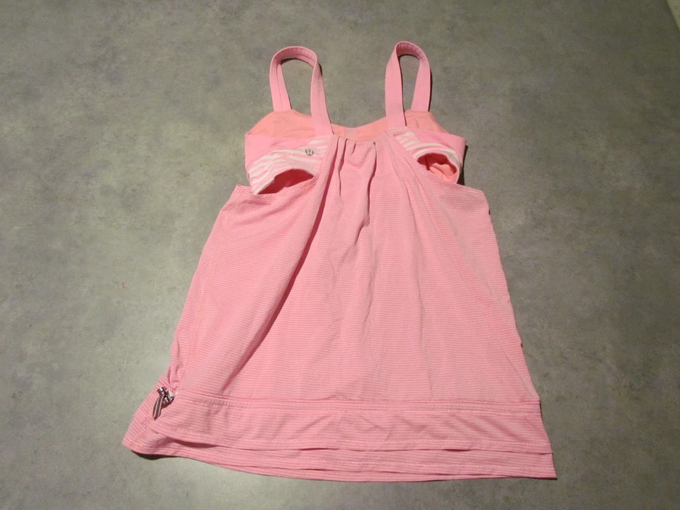 Женская майка Lululemon 6 в розовую белую полоску встроенный бюстгальтер для йоги тренажерного зала - Изображение 4 из 4