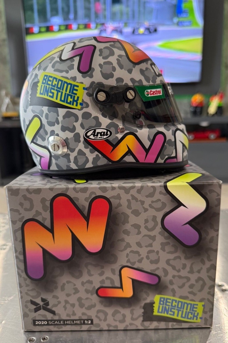 Daniel Ricciardo 1:2 Scale Mini Helmet Renault 2020 Formula 1 F1