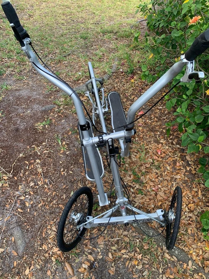 Bicicleta elíptica Street Strider StreetStrider Foto 2 de 4