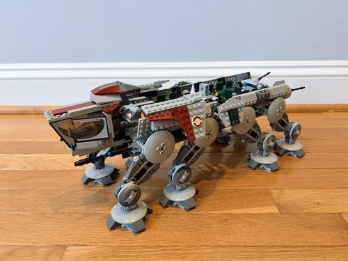 LEGO Star Wars: Republic Dropship with AT-OT Walker (10195) - WALKER ONLY