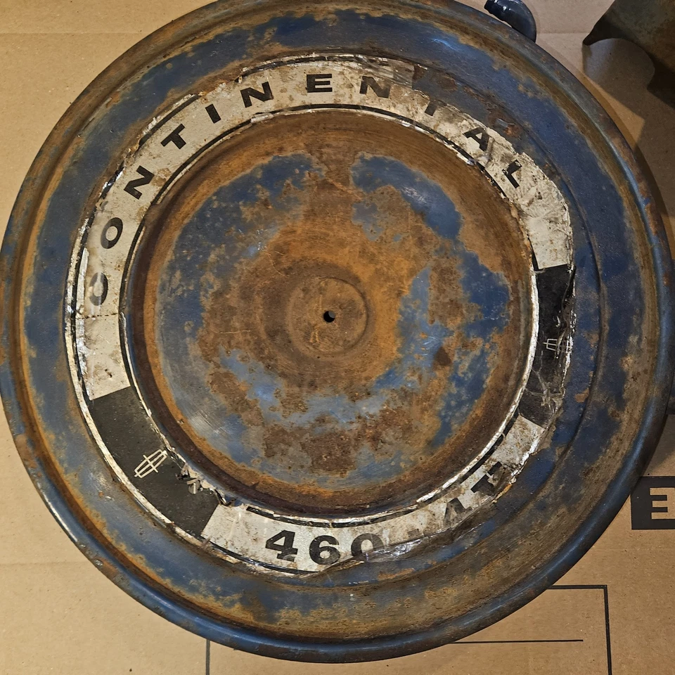 1969 Lincoln Continental Mark LLL 460 воздухоочиститель в сборе с теплозащитным экраном OEM 69 - Изображение 2 из 4