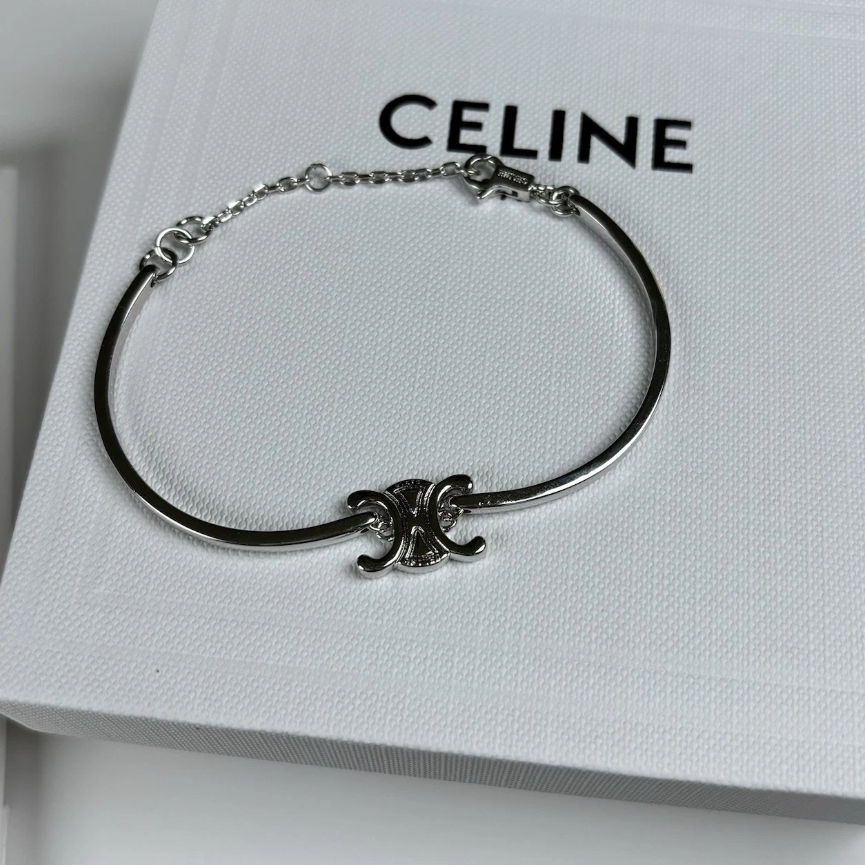 Bracciale Celine Logo Regolabile Con Confezione Completa