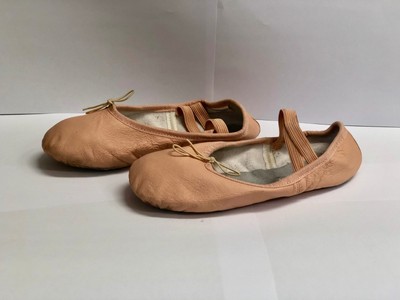 danzcue ballet shoes