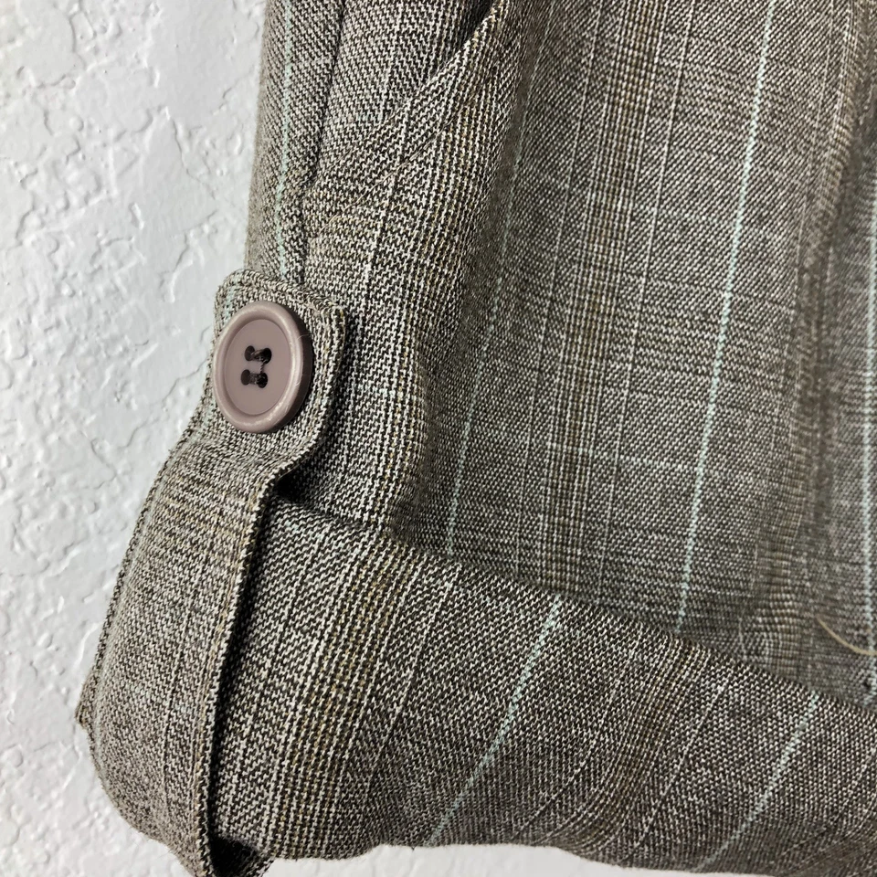 Tracy Evans Juniors Shorts, Gray Plaid Size 3 - Image 4 of 4