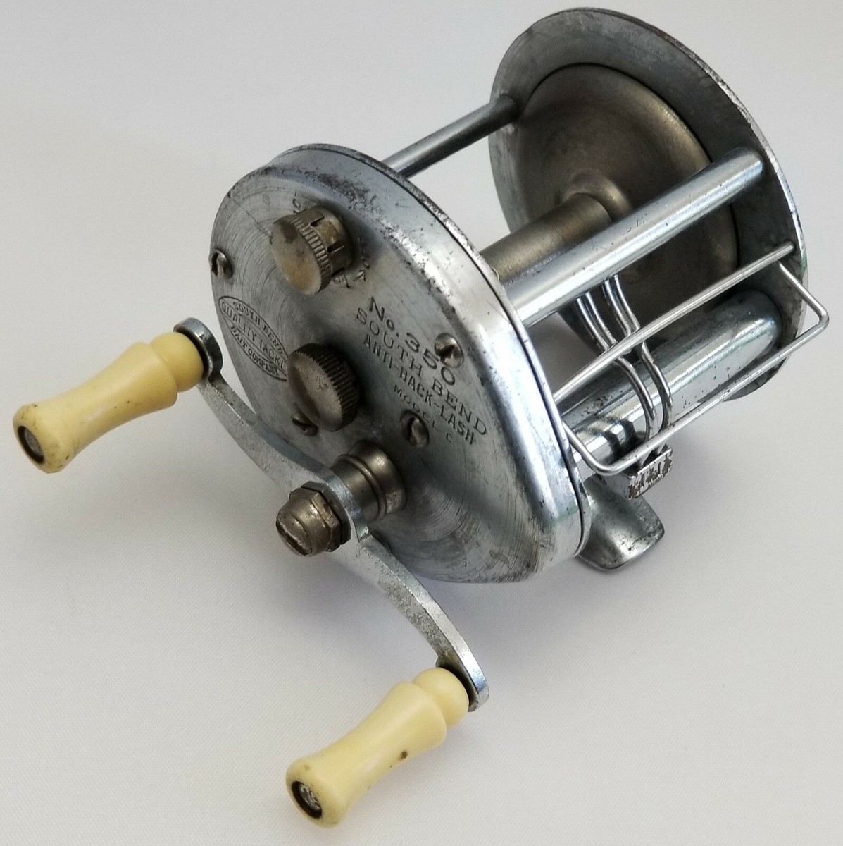 antique and classic fishing reels Vintage South Bend Fishing Reel No. 350 Model C Anti-Back-Lash Antique