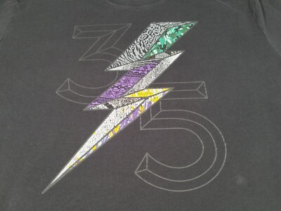 nike miler lightning bolt