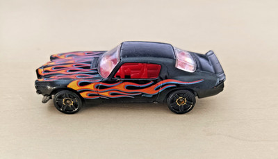 Hot Wheels | 2016 | Chevrolet Camaro | HW Flames | 1:64 | ohne OVP