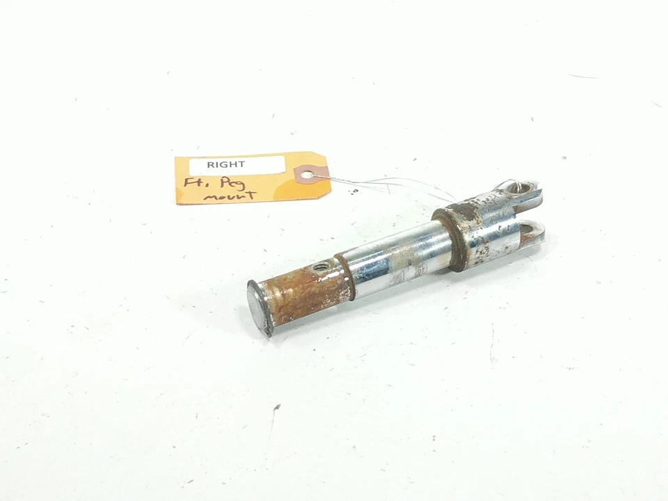 07 Harley Davidson Sportster XL 1200 N Peg Front Right Mount Bracket - Image 4 of 4