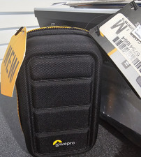 NEW Lowepro CS 20, Lightweight Protective Cam...